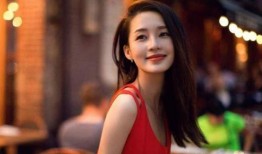 吃瓜娱乐李沁视频,揭秘明星幕后趣事