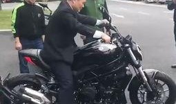 钱江摩托爆料事件视频播放,视频内容引发热议