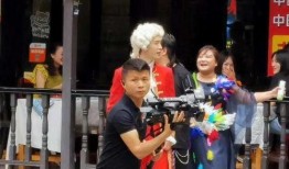 杨迪各种爆料图片视频高清,高清图视频揭秘明星幕后生活