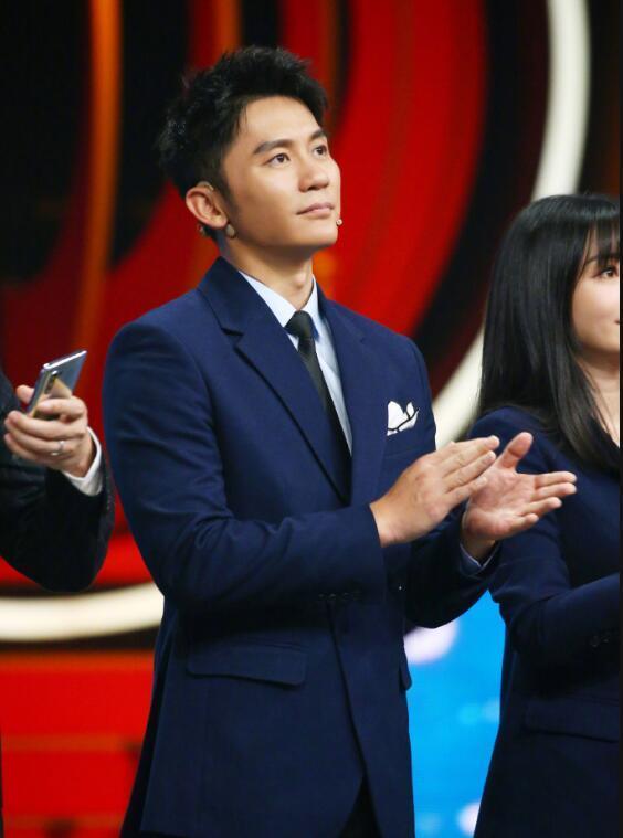 娱乐圈吃瓜微博大v,吃瓜背后的真相与内幕